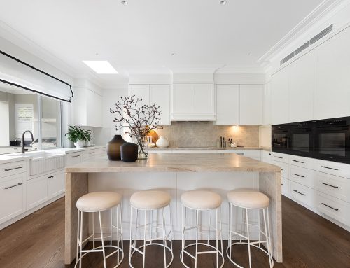 CLASSIC/MODERN KITCHEN DESIGN – FIONA AVENUE